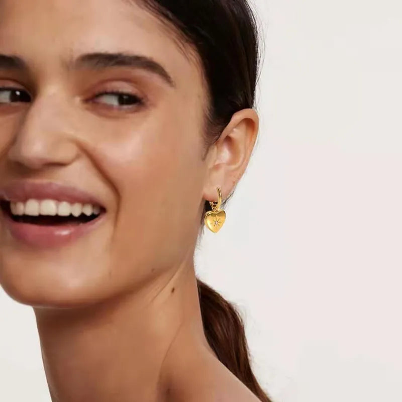 Exquisite Stainless Steel Heart Zircon Hoop Earrings Gold