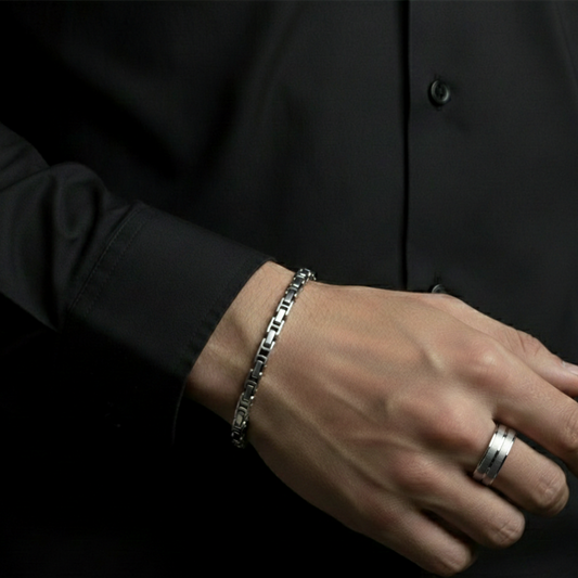 Guardian of Honor Ring