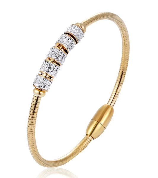 Magnetic Luck Bracelet Gold