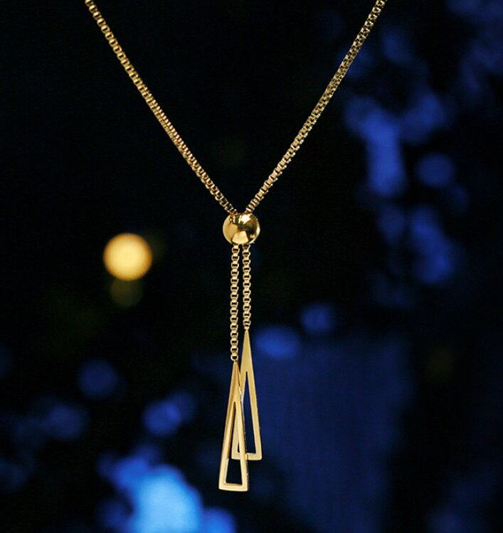 Graceful Necklace Gold