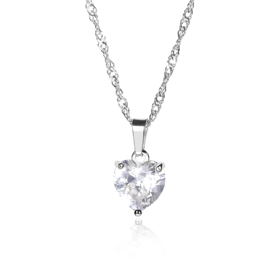 Gracious Heart Necklace Silver