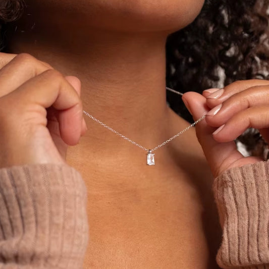 Radiant Calm Necklace Silver