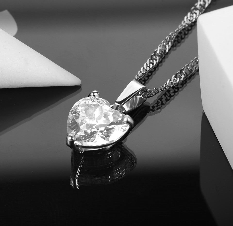 Collier Coeur Gracieux en finition argent